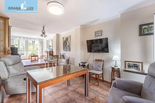 VIVIENDA con encanto en PALACIO DE DEPORTES — 3