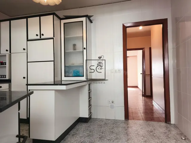 Piso con ascensor en Santa Cecilia, Narón. - foto 3