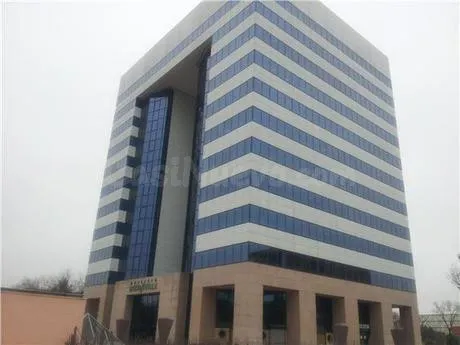 Local comercial 166m² en alquiler - Sevilla