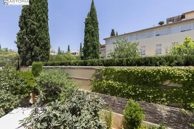La casa de tus sueños en el centro de Granada — 25