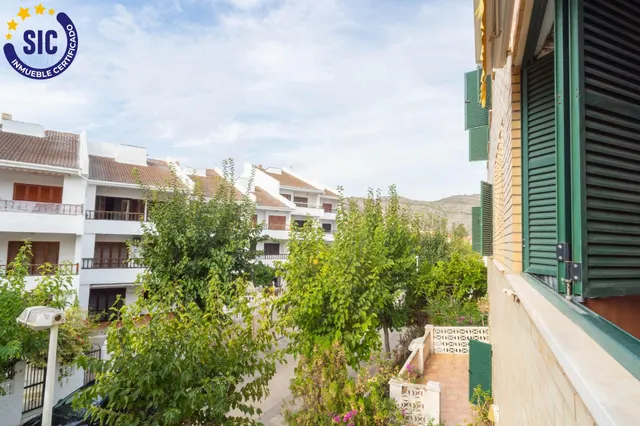 Coqueto apartamento lateral en primera línea en Playa Morro de Gos — 6