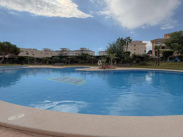 Parquemar! Exclusivo y Único, apartamento tipo bungalow con Colosal Terraza privada en urbanización privilegiada con preciosa piscina comunitaria (400 mts playa) — 35