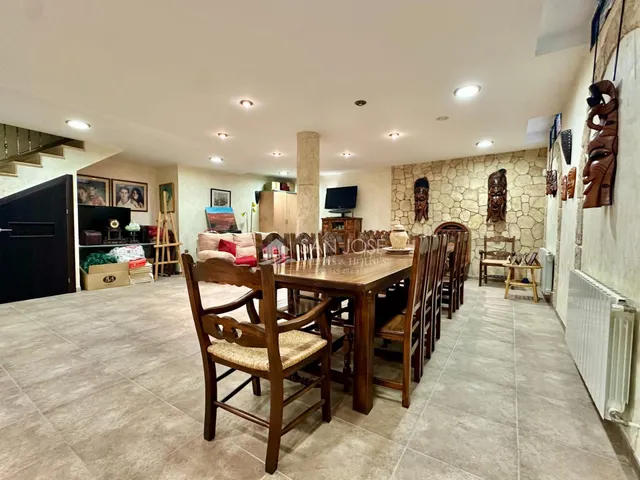 SE VENDE CASA EN MUY BUEN ESTADO EN EL CENTRO DE ASPE - foto 5