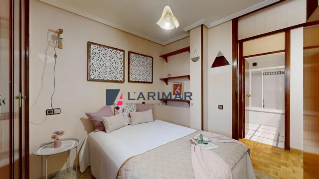 AMPLIA VIVIENDA CON GRAN TERRAZA, GARAJE Y PISCINA EN VISTAHERMOSA – ALICANTE — 34