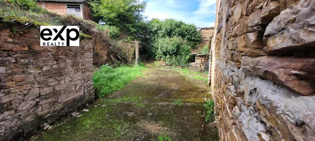 CASA DE PIEDRA CON GRAN FINCA Y VISTAS PANORÁMICAS A 7 KM DE LAS PLAYAS DE FOZ — 4