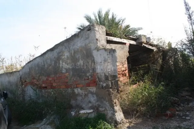 Terreno de 385 m2. en Orihuela zona de Correntías Medias. - foto 4