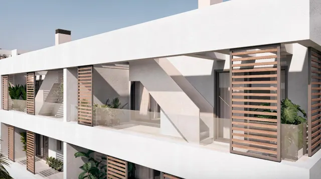 Torremolinos - Piso, 2 Dormitorios, Terraza, Piscina, Jardín, Garaje y Trastero — 13