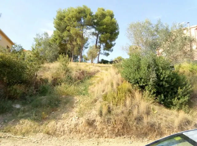 TERRENO CON ESTUPENDAS VISTAS EN ESPARRAGUERA A 30' DE BARCELONA — 7