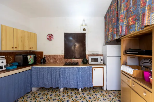 CASA CORTIJO EN MOTRIL. SITUADA A 2,5 KM DE LA PLAYA — 26