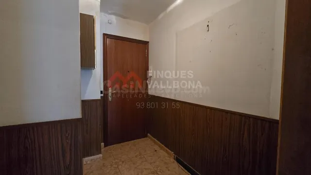 PISO DE 3 habitaciones CON ASCENSOR Y TRASTERO EN CAPELLADES — 2