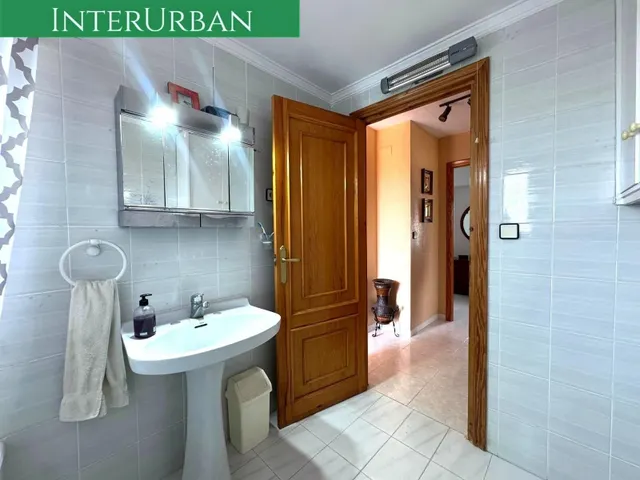 Chalet 5 habitaciones 268m² en venta - Urb. Montcati — 17