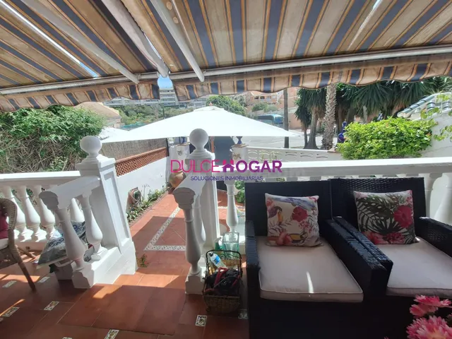 CHALET EN LA CALA DEL MORAL - foto 3