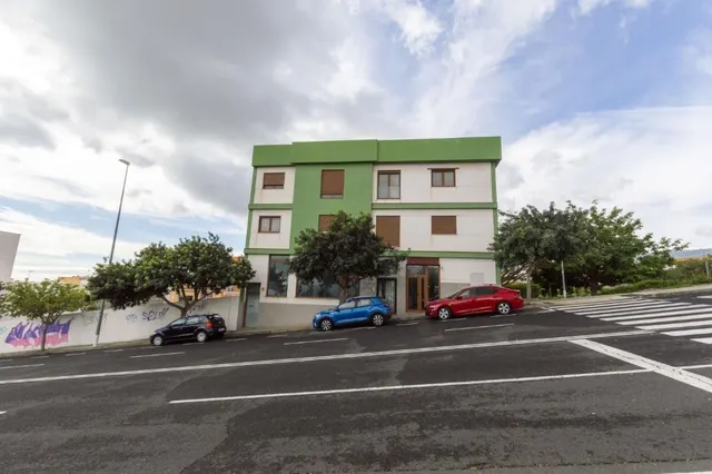 Local comercial en venta en La Gallega — 2