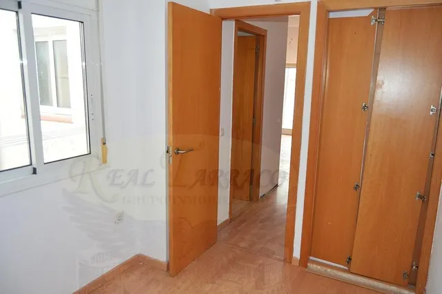 PISO CON OKUPA EN VENTA,PASE OFERTA ! — 8