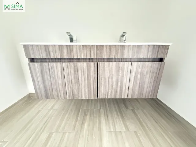 Casa 3 habitaciones 222m² en alquiler - Crespo - foto 5