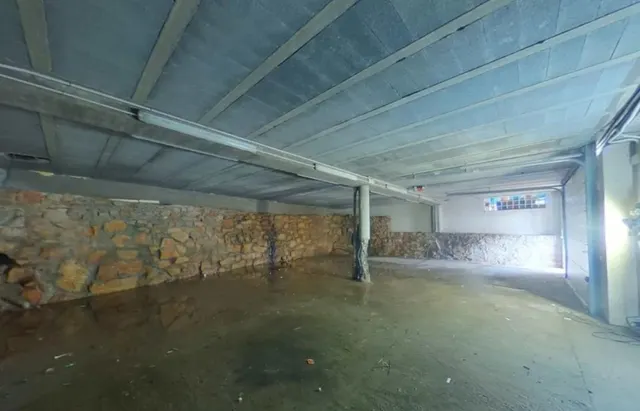 ESTUPENDA CASA EN HUERGAS DE GORDON — 35