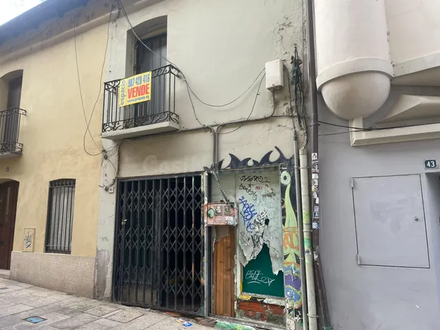 Venta casa en el casco antiguo de Ponferrada - foto 2