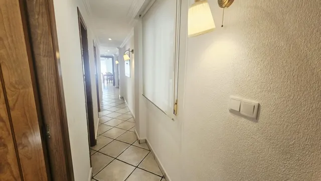 Amplio piso en el centro y a dos minutos de la playa de Guardamar del Segura, Alicante, Costa Blanca — 35