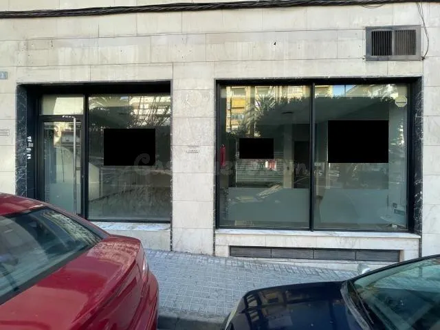 Local comercial en alquiler - CENTRO