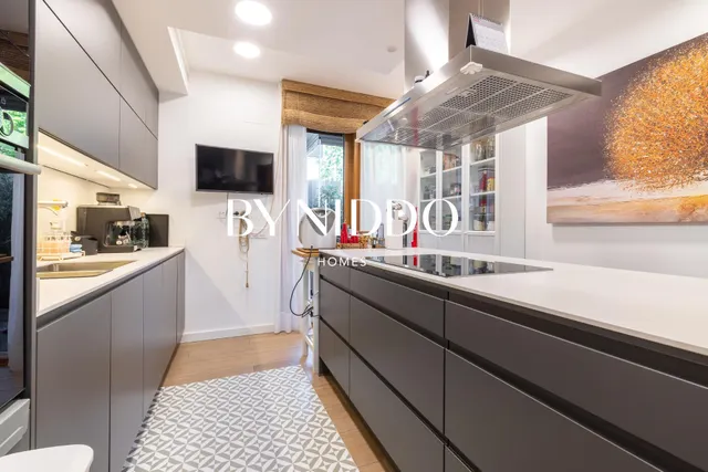Exclusiva vivienda con dos espacios independientes, jardín privado y piscina en Can Mates — 30