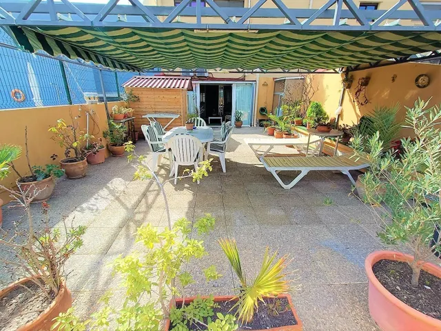 SE VENDE ÁTICO TRIPLEX EN ZONA L'AIGÜERA SEVENDGROUP.COM — 44