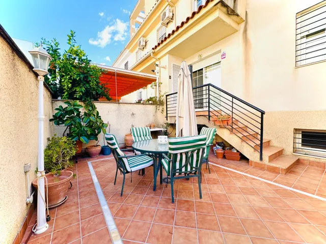 ¡Magnífica Casa Familiar en Armilla! ✨ 622 400 406 - foto 2