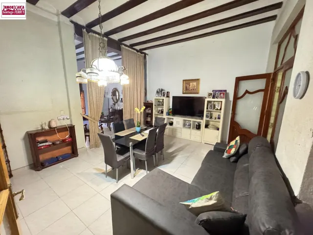 VENTA DE CASA EN BENIFAIO (VALENCIA) CENTRICA - foto 4