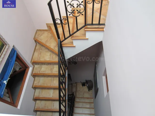 CHALET EN ZONA CENTRO DE OROPESA - 4 DORMITORIOS- 2 BAÑOS- 1 - foto 4