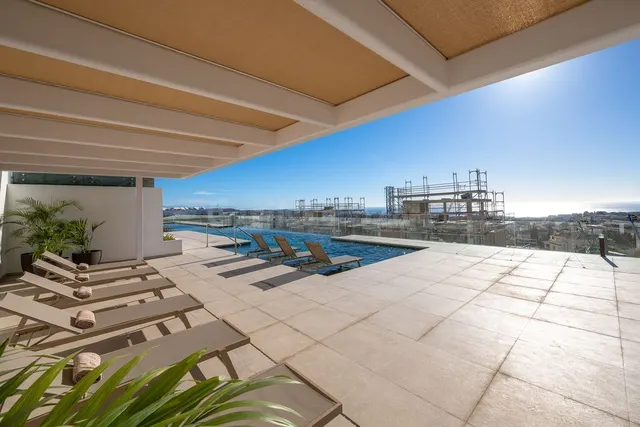 Luxury Ground-Floor Apartment with Private Infinity Pool & S - foto 4