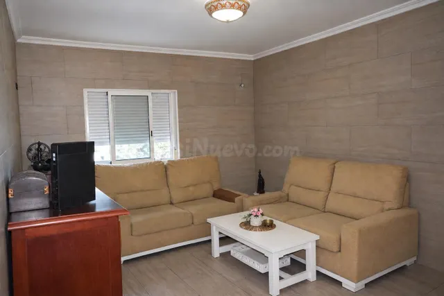 Planta baja de 3 habitaciones y 3 baños junto a la avenida p - foto 2