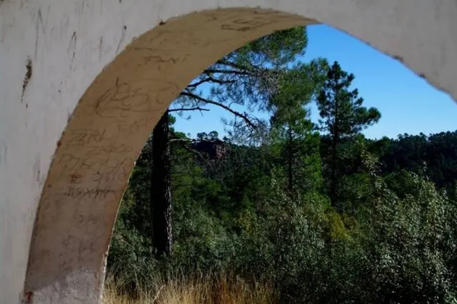 IDEAL INVERSORES - PUEBLO RUSTICO EN HENAREJOS — 29