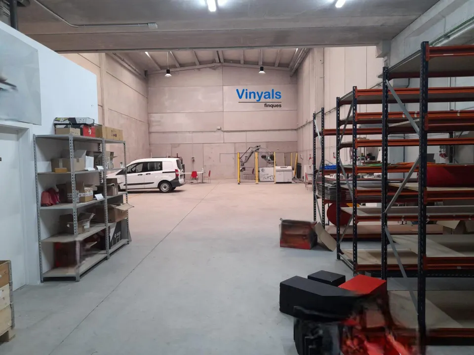 9m de altura, suministros y acceso trailers!