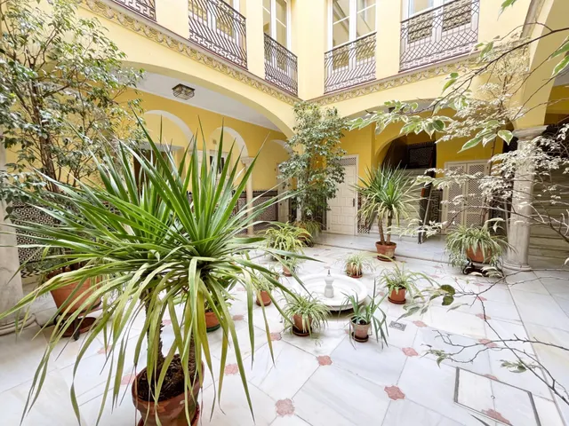 Magnífico ático de lujo en Corral del Rey — 26