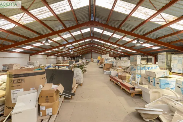 Venta Instalaciones Comerciales — 28