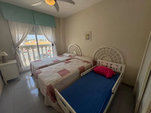 Vivienda de tres dormitorios con amplias terrazas y vistas al Mediterráneo en Alcazaba Playa en el km 4,5 de la Manga del Mar Menor. — 14