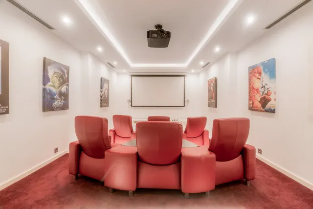 Chalet 5 habitaciones 858m² en venta - Costa del Sol — 36