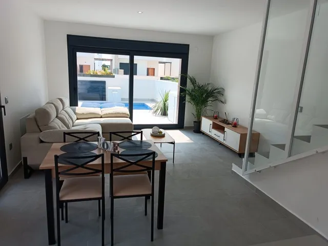 Villa individual en Daya Nueva — 14