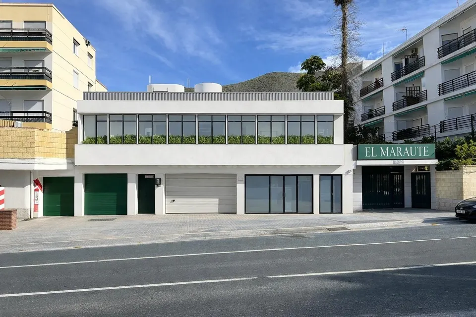 Edificio 403m² en venta - Maraute