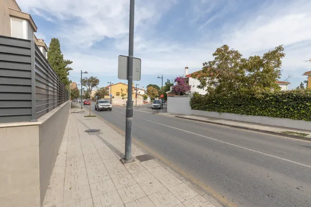 ¡¡¡amplio piso de 3 dormitorios, 2 baños, cochera y trastero, por solo 179.900 €!!! — 42