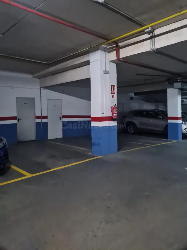 PLAZA DE GARAJE EN ALQUILER EN AVENIDA VÍA AUGUSTA — 7