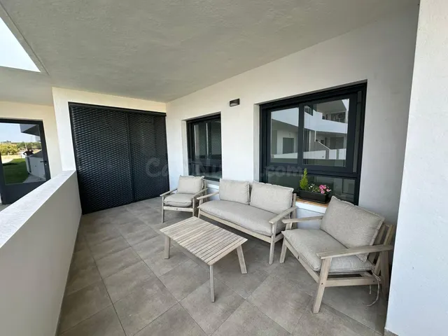Apartamentos de lujo con piscina y parking en San Miguel de  - foto 2