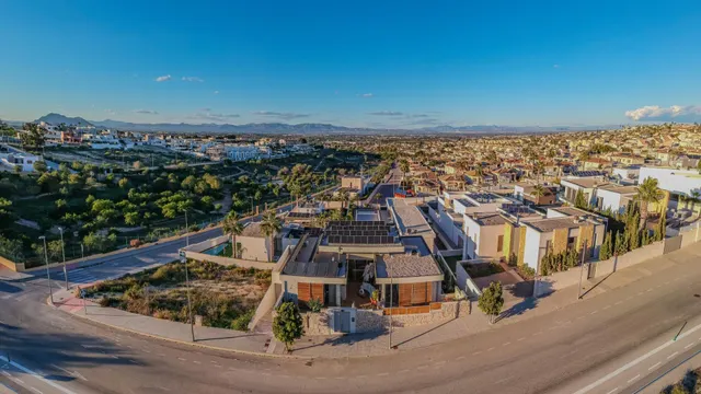 Villa 4 habitaciones 544m² en venta - Residencial benimar — 48