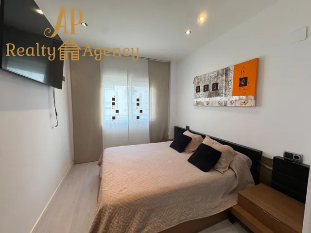 ALQUILER TEMPORAL de  fantástica vivienda situada en Benetússer, de 3 habitaciones, 2 baños, y garaje. — 13
