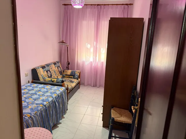 En venta vivienda de tres dormitorios en zona carlos iii — 19