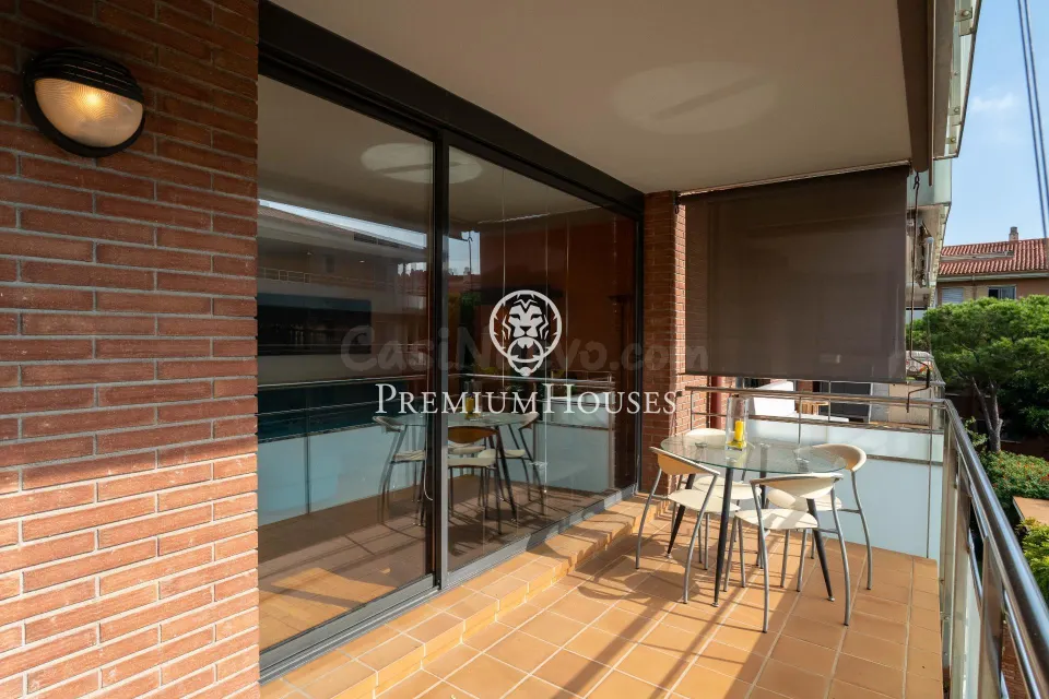 Piso con terraza en Gavà Mar