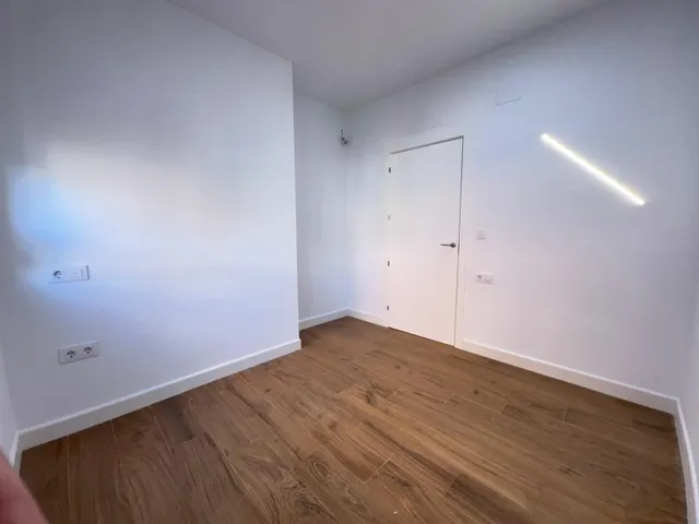 TOTALMENTE REFORMADO: PISO CÉNTRICO EN EL CORAZÓN DE BADAJOZ ✨ — 15