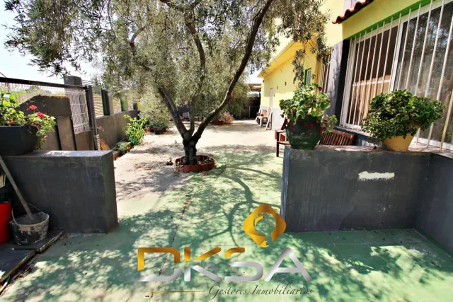 Espectacular chalet rústico con piscina, 6 habitaciones y 33 - foto 4
