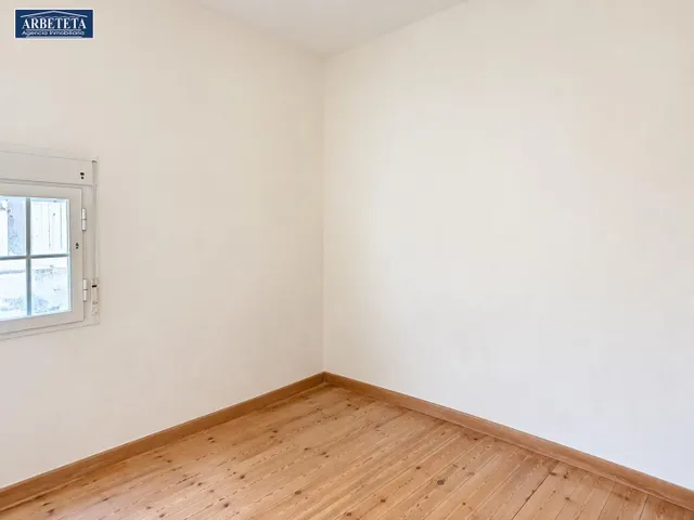 INMOBILIARIA ARBETETA VENDE EDIFICIO PARA REFORMAR EN PLENO CENTRO DE GUADALAJARA. — 39