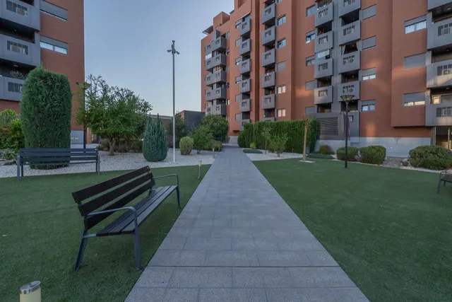 Moderno Apartamento Nuevo en el Campus de la Salud - Granada — 43