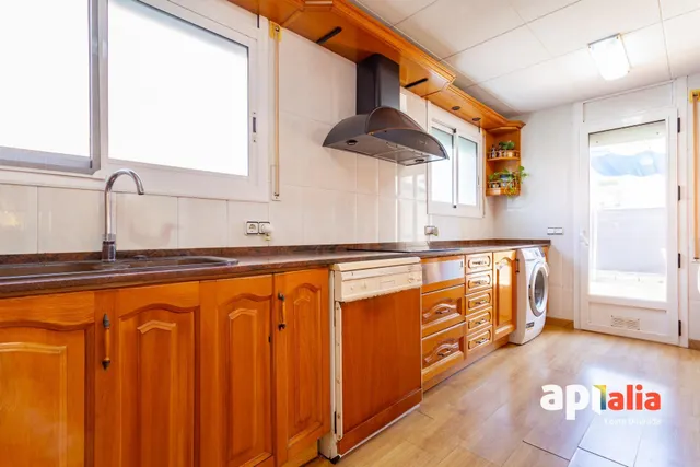 CHALET EN EL CENTRO DE SALOU 5 habitaciones — 30